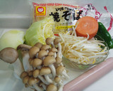 簡単☆焼きそば　魚肉ソーセージでね♪作り方1写真