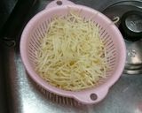 節約もやしスタミナ豚絶品ワサビマヨサラダ作り方4写真