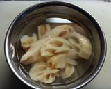 シャキ！うまっ！れんこんと豚肉の甘辛炒め作り方1写真