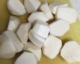 ひき肉たっぷり里芋の煮物作り方1写真