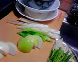 豆腐でふわふわ♪シーチキンの醤油鍋☆作り方1写真