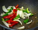 ご飯おかわり～がっつくガリバタ野菜炒め！作り方4写真