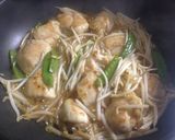 鶏胸肉とモヤシ、絹サヤの甘酢炒め作り方6写真