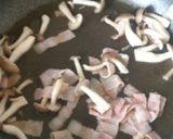 きのことベーコンの♡和風バター醤油パスタ作り方3写真