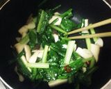 あり合わせ野菜で♪小松菜梅肉の中華炒めっ作り方5写真
