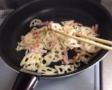 れんこんとベーコンの炒め物作り方3写真
