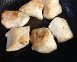 お弁当の一品♪ 鶏むね肉醤油麹焼き作り方3写真
