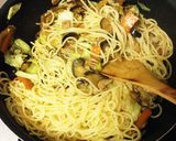 めんつゆで和風パスタ。焼きそばの具材で！作り方7写真