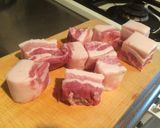 みかんの皮の酸味が効いた甘酸っぱい角煮作り方1写真