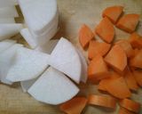 あと一品に！ 簡単 大根 人参の 煮物＊作り方1写真
