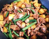さつまいもと豚肉の甘辛煮作り方5写真