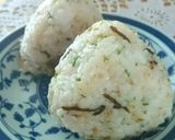 梅昆布茶香るじゃこワカメご飯☆おにぎり★作り方9写真