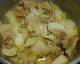白菜と豚バラのくたくた煮にんにく醤油風味作り方5写真