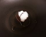 大豆の水煮と胡麻のココナッツオイル炒め作り方1写真