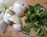 豚肉 玉ねぎ ピーマンの ケチャマヨ炒め作り方1写真