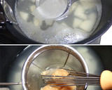 ほっこり♬卵とジャガイモとワカメの味噌汁作り方3写真
