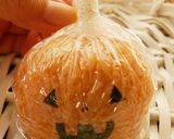 ラップ付き☆ジャックオーランタンおにぎり作り方5写真
