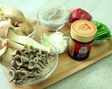 韓国家庭料理・紅参入りキノコチャプチェ作り方1写真