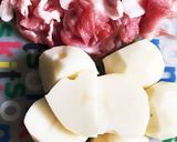 絶品☆塩豚肉じゃが作り方2写真