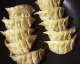 パリパリ！もちもち！ジューシー餃子作り方5写真