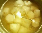 里芋とベーコンの☆コンソメ醤油煮込み♪作り方1写真