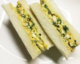 朝食☆ほうれん草卵サラダサンドイッチ作り方4写真