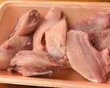ブリのアラで照り焼き（鍋照り作り方1写真