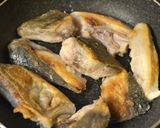 ブリのアラで照り焼き（鍋照り作り方6写真