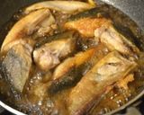 ブリのアラで照り焼き（鍋照り作り方7写真