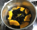 意外?☆かぼちゃと早煮え昆布の煮物作り方3写真