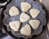 焼き肉のたれで焼きおにぎり作り方2写真