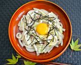 うどんカルボナーラ　卵黄の醤油漬け乗せ　作り方7写真