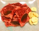 骨付きカルビのガーリック焼き作り方1写真