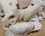 蓮根とさつまいもとしめじの甘酢和え作り方2写真