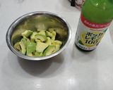 アボカドとトマトのクリームチーズサラダ作り方1写真