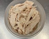 すし酢で作る鶏胸肉ときゅうりのサラダ作り方2写真
