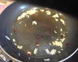 きのこと豚肉と豆腐の辛味噌炒め作り方2写真