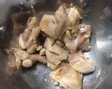 鶏もも肉deもつ煮風作り方3写真