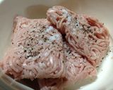 超簡単♢鶏肉と豆腐の和風ハンバーグ作り方1写真