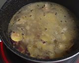 生姜風味☆さつまいもと豚肉のお味噌汁♪作り方3写真