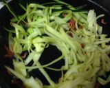 後を引く桜海老とズッキーニパスタ作り方3写真