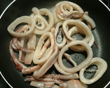 お酒のおつまみに♪簡単イカのしょうが炒め作り方3写真