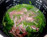 テケトー料理18☆炊飯器de豚ニラ炒飯作り方2写真
