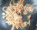 簡単！速攻お弁当＊豚肉の甘辛炒め作り方3写真