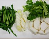 ぽかぽか！香味野菜とテールのまろやかチゲ作り方2写真