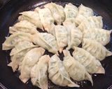 こんがりパリパリ羽根つき餃子作り方7写真