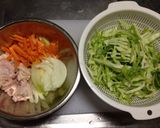 給料日前メニュー ガッツリ節約キャベ玉丼作り方1写真