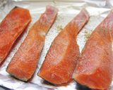 *鮭のバジルチーズパン粉焼き*作り方1写真