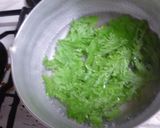 わさび菜としゃけフレークのおにぎり作り方3写真