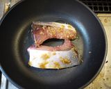 てり倍増☆しょうゆ麹を使ったブリてり焼き作り方3写真